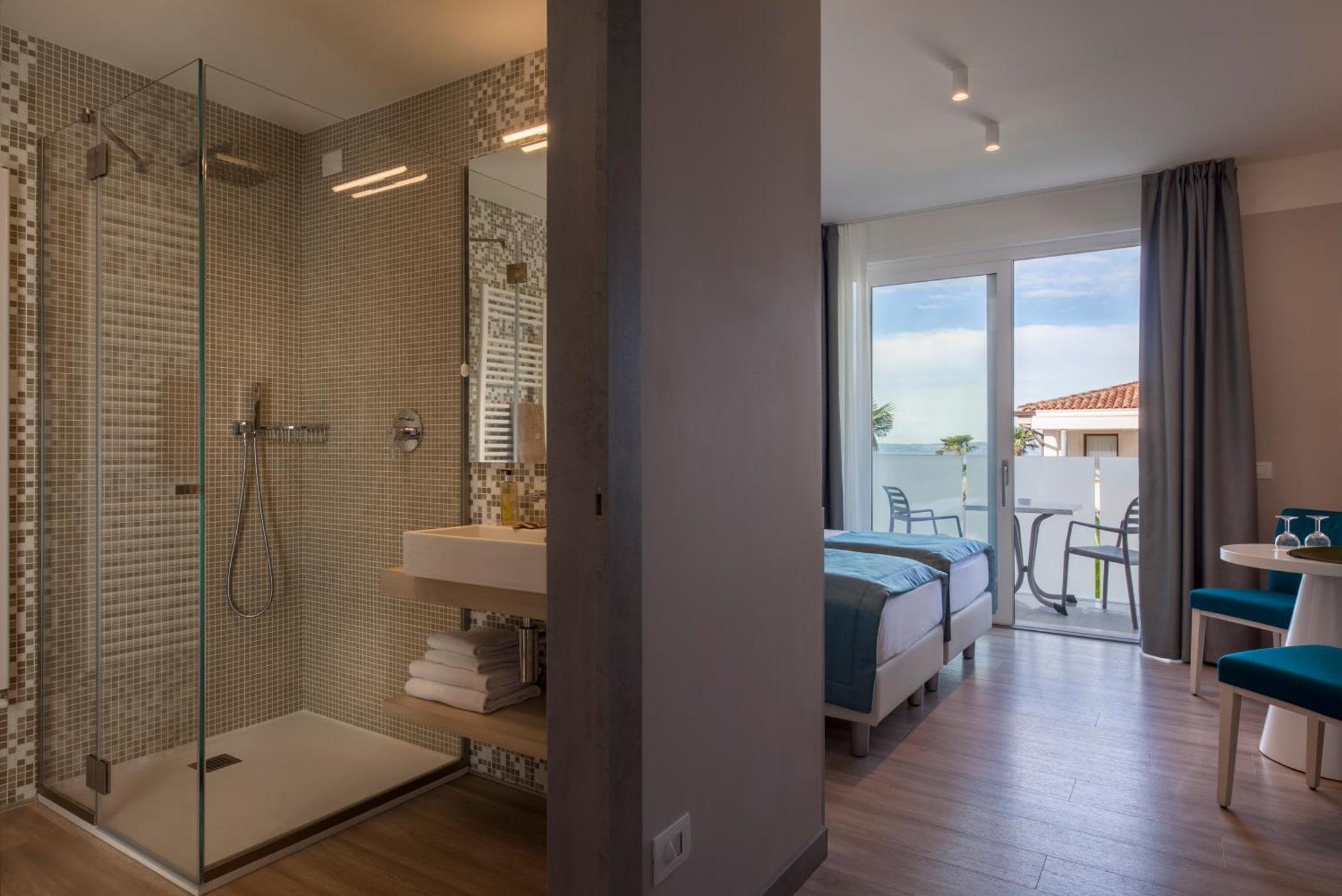 Hotel Villa Olivo Resort 3S Bardolino Pokoj fotografie